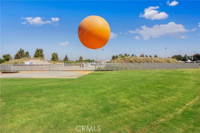 102 Sculpture, Irvine CA: https://media.crmls.org/medias/f11f6f82-0265-41e2-9a01-1a244f138d0e.jpg