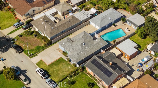 Image 44 of 50 For 11433 Elmcrest