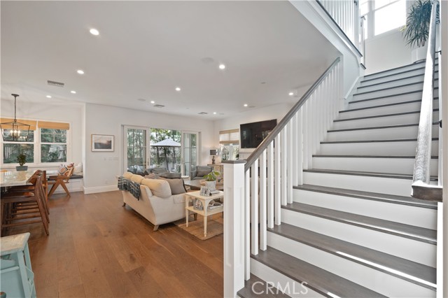 868 27th Street, Manhattan Beach, California 90266, 5 Bedrooms Bedrooms, ,6 BathroomsBathrooms,Residential,Sold,27th,SB21254472