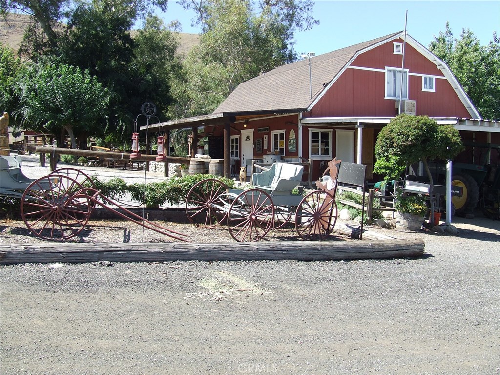 10133 Ward Way, Mentone, CA 92359