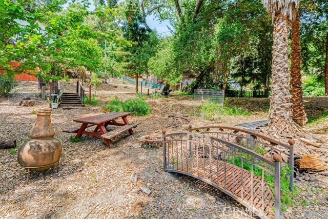 5200 Ardilla Avenue, Atascadero CA: https://media.crmls.org/medias/f120ecad-10c7-43a3-9967-c6b2a7771479.jpg