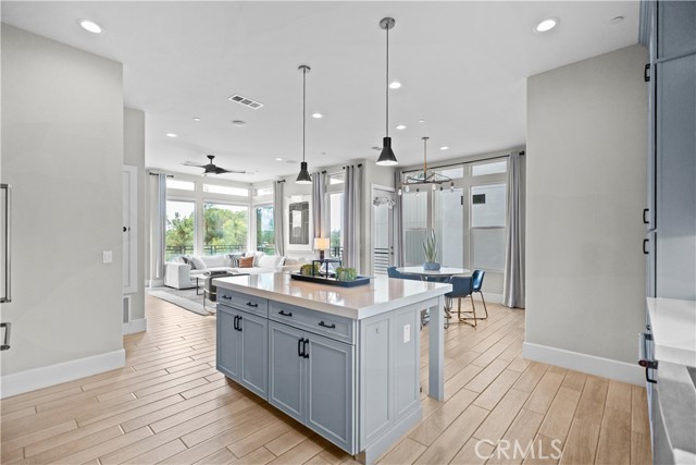 Detail Gallery Image 15 of 52 For 248 Merit, Irvine,  CA 92618 - 3 Beds | 2/1 Baths