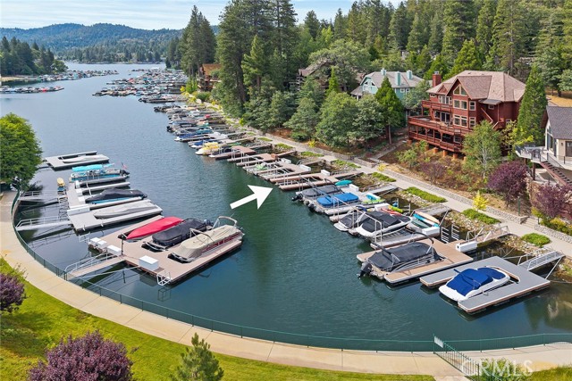 Image 5 of 75 For 27581 Meadow Bay Drive