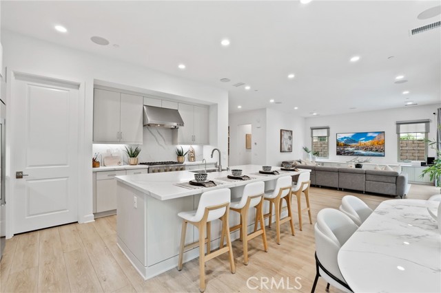 Detail Gallery Image 19 of 64 For 119 Jayhawk, Irvine,  CA 92602 - 4 Beds | 4/1 Baths