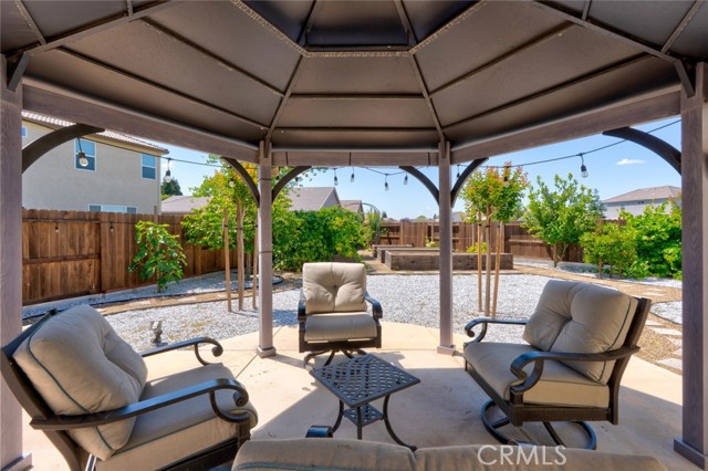 3559 Sunstone Court, Merced CA: https://media.crmls.org/medias/f1258b6b-6621-4dc4-a9b0-9900820ebb68.jpg