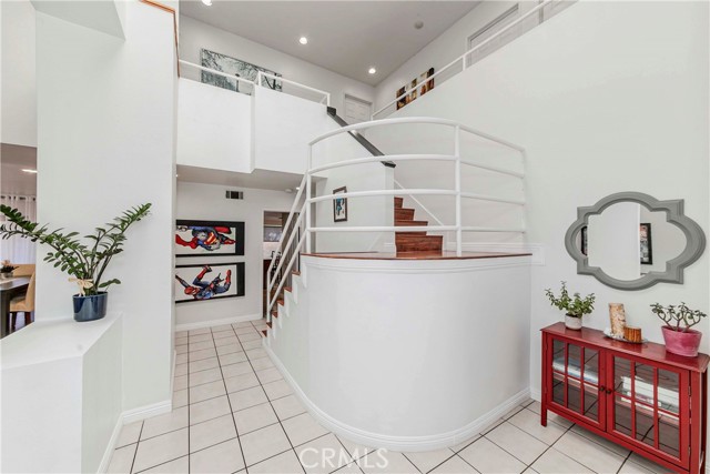 Detail Gallery Image 8 of 35 For 2032 W 231st St, Torrance,  CA 90501 - 4 Beds | 3 Baths