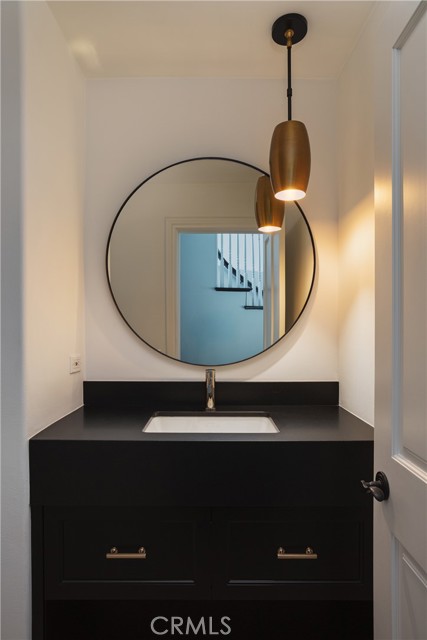 Detail Gallery Image 27 of 60 For 212 Kings Pl, Newport Beach,  CA 92663 - 4 Beds | 3/2 Baths