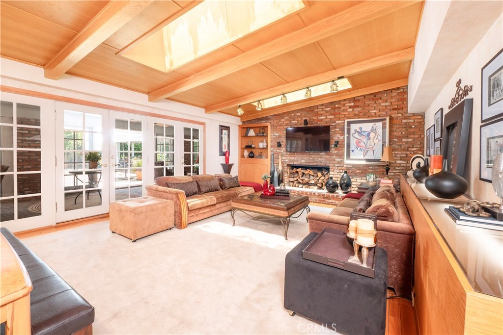 MLS #CV25105763 img 16