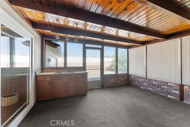 748 E Casad Street, Covina CA: https://media.crmls.org/medias/f12827e3-dd1f-41e1-b2c0-f08455c1d68a.jpg