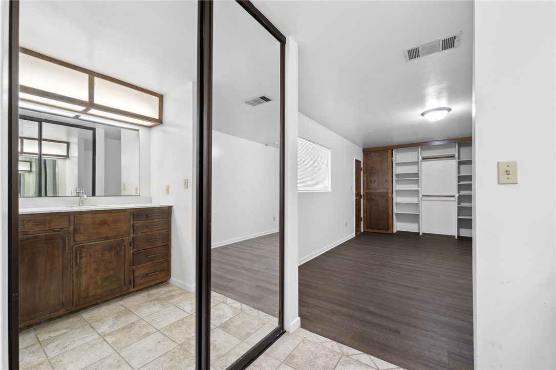 Detail Gallery Image 13 of 28 For 760 Dover Dr, San Bernardino,  CA 92407 - 3 Beds | 2 Baths