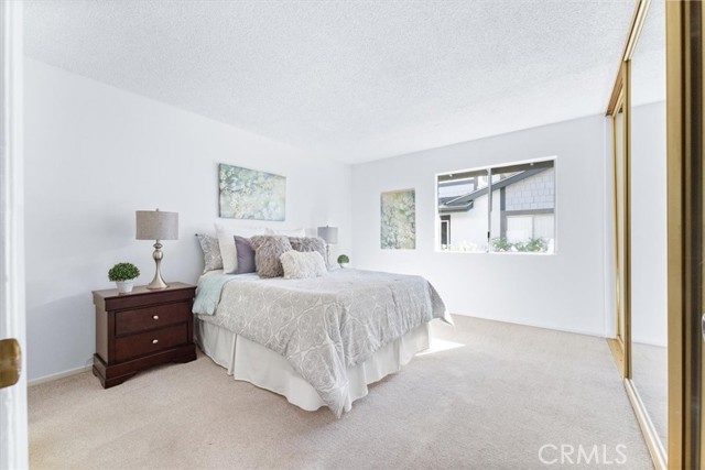 Photo #22: OC23180595 Listing 