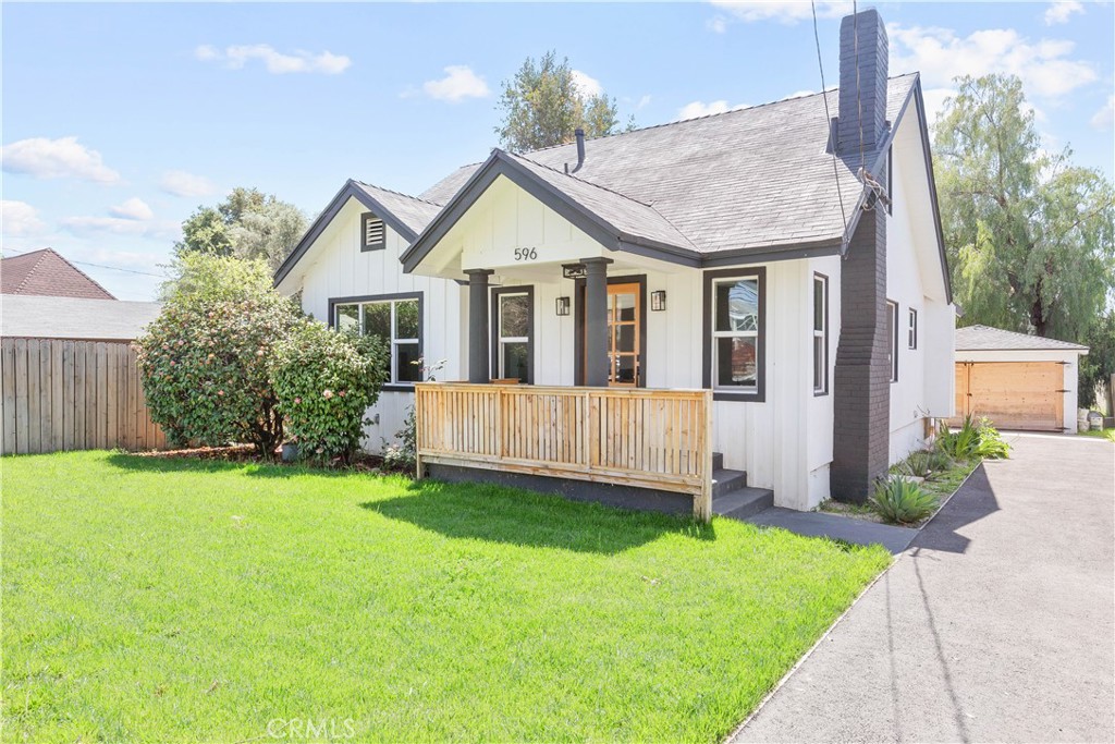 596 Mountain View Street, Altadena, CA 91001