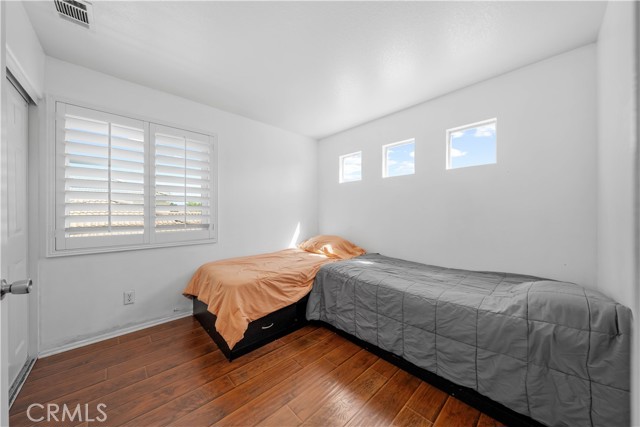 815 Autumn Lane, Corona CA: https://media.crmls.org/medias/f12a6d9b-6537-423d-b7bb-7aa23f1d24b4.jpg