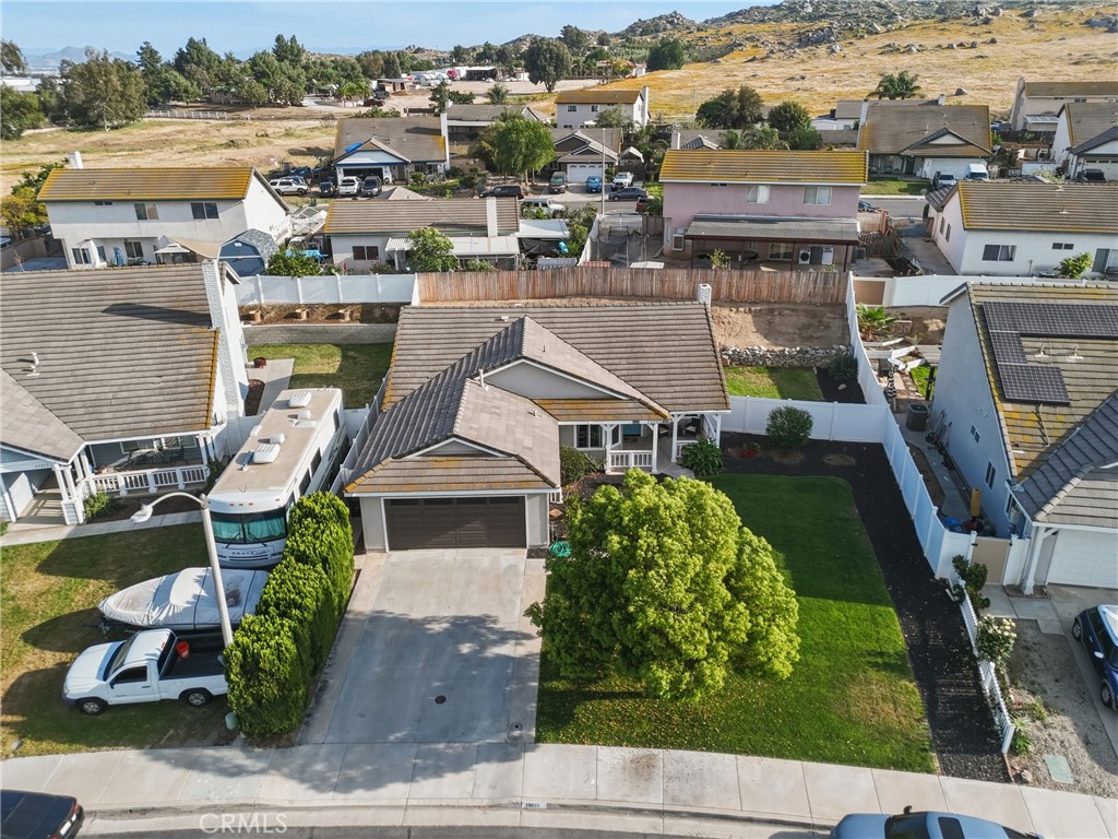 23205 Wildwood