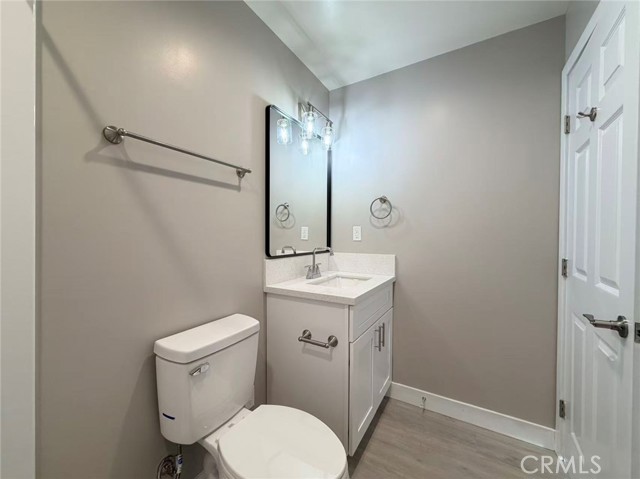 Detail Gallery Image 9 of 12 For 621 Leonard Ave a,  Los Angeles,  CA 90022 - 2 Beds | 1 Baths