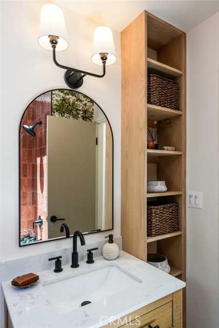 1393 Navarro Avenue, Pasadena CA: https://media.crmls.org/medias/f12c89cb-fbcf-424a-a9f2-6537f8179023.jpg