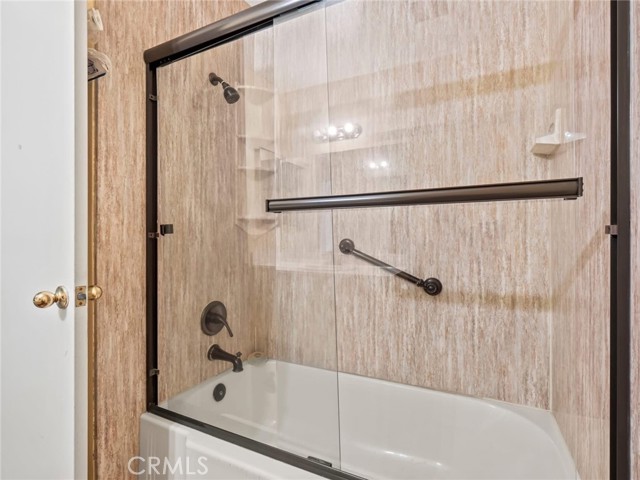 25582 Old Course Way, Valencia CA: https://media.crmls.org/medias/f12cbebb-7b85-44e2-bd16-f36c64751f4a.jpg