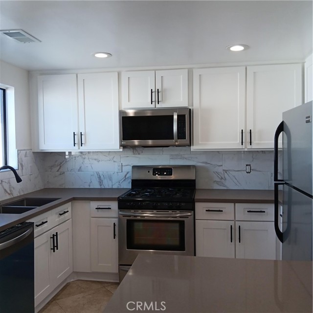 Front Image Thumbnail for CRSB25172731