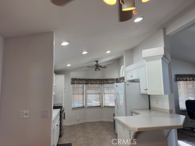 Detail Gallery Image 2 of 8 For 7700 Lampson Ave #117,  Garden Grove,  CA 92841 - 3 Beds | 2 Baths