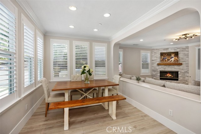 1 Roberts Drive, Coto de Caza CA: https://media.crmls.org/medias/f12e0708-dd14-4f69-aaa5-a9c7b5b0e5f6.jpg