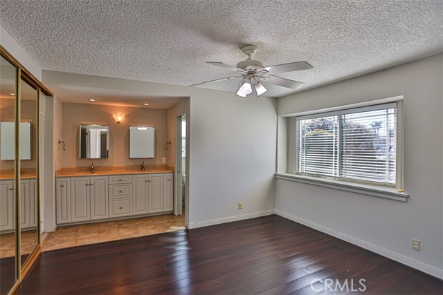 Detail Gallery Image 13 of 46 For 18440 Tamarind, Fountain Valley,  CA 92708 - 6 Beds | 4 Baths