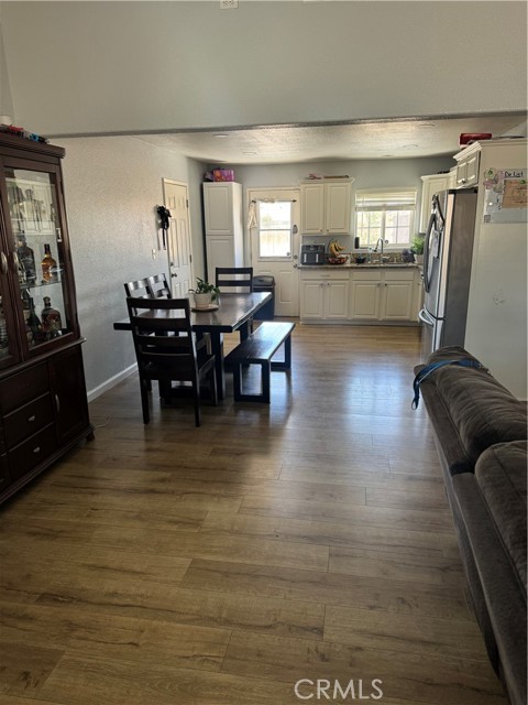Image 3 for 20385 Otoe Rd, Apple Valley, CA 92307