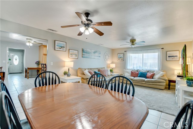 26363 Hemet Street, Hemet CA: https://media.crmls.org/medias/f130966c-d008-4d92-9bdb-c9aa5a7483fa.jpg