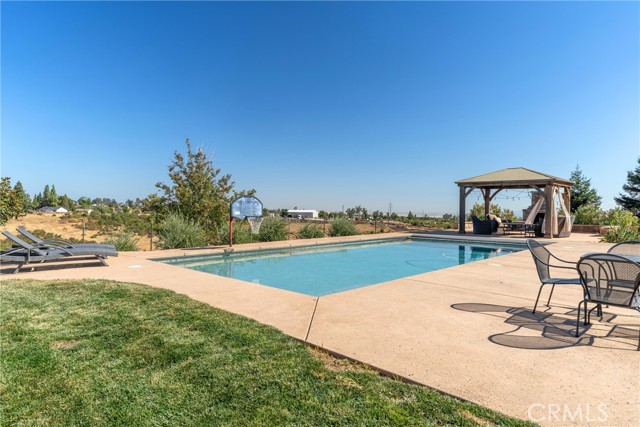 Detail Gallery Image 63 of 70 For 104 Tuscan Dr, Paradise,  CA 95969 - 4 Beds | 3 Baths
