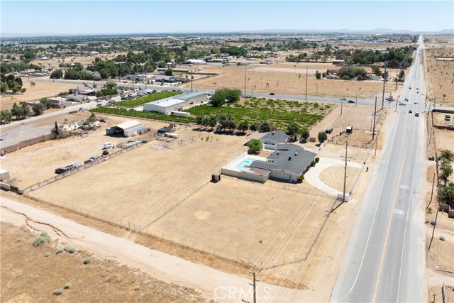 Detail Gallery Image 11 of 75 For 2039 Columbia Way, Palmdale,  CA 93551 - 6 Beds | 4 Baths