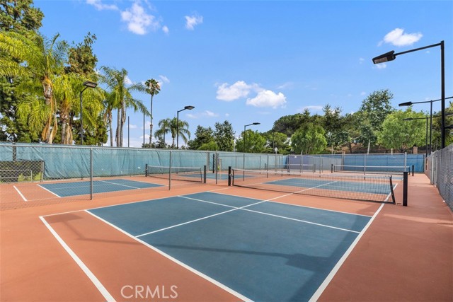 MLS #OC25171234 image #40