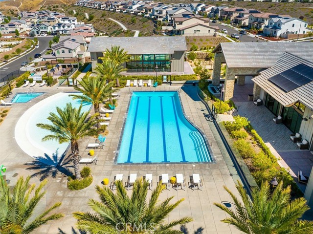 Detail Gallery Image 46 of 63 For 18262 Astro Ct, Saugus,  CA 91350 - 4 Beds | 3 Baths