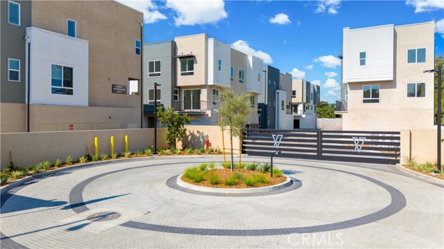 Detail Gallery Image 23 of 23 For 9423 1/2 N Sepulveda Blvd. #3,  North Hills,  CA 91343 - 2 Beds | 2/1 Baths