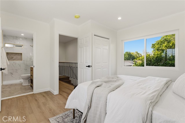 Detail Gallery Image 27 of 51 For 6539 Noble Avenue, Van Nuys,  CA 91411 - 4 Beds | 4 Baths