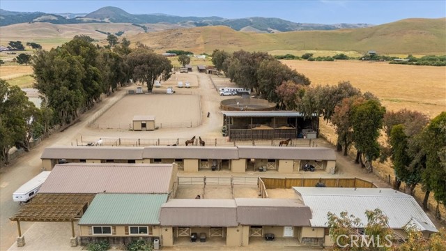 485 Oconnor Way, San Luis Obispo CA: https://media.crmls.org/medias/f1335415-5ebf-4886-8962-fbfd71a9475a.jpg