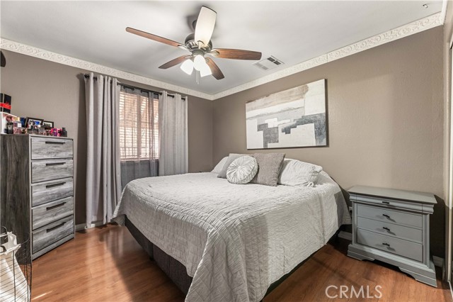 Detail Gallery Image 3 of 54 For 13250 Mercer St, Pacoima,  CA 91331 - 3 Beds | 2 Baths