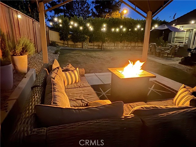 300 Barrington Circle, Redlands CA: https://media.crmls.org/medias/f133f4fe-0fef-4b45-a4d0-ac9657249f56.jpg
