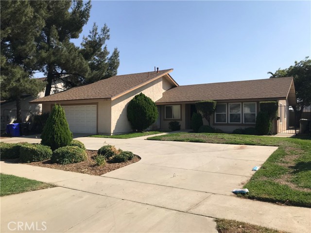 17785 Mesa Rd, Fontana, CA 92336