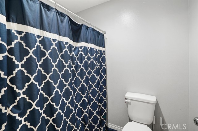 825 Sweetbay Lane, Los Angeles CA: https://media.crmls.org/medias/f1348d3d-a3c8-479a-888e-399f69abecff.jpg