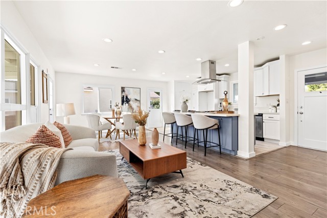 Detail Gallery Image 2 of 54 For 608 Ladera Vista, Fullerton,  CA 92831 - 3 Beds | 1/1 Baths