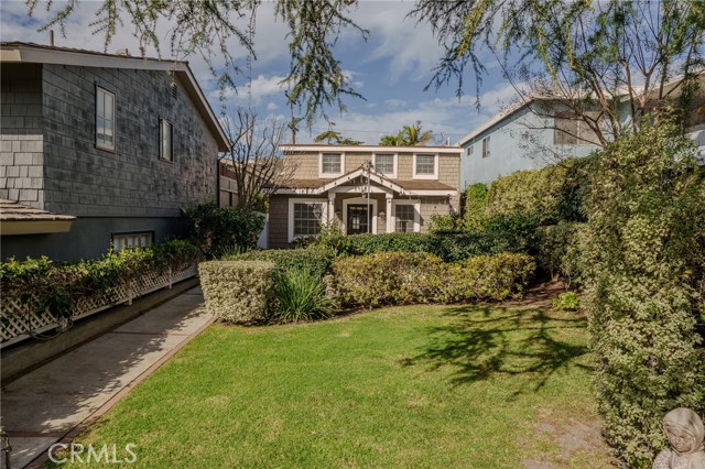 Detail Gallery Image 9 of 12 For 703 Orchid, Corona Del Mar,  CA 92625 - 2 Beds | 2 Baths