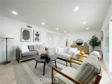 Detail Gallery Image 3 of 30 For 109 S San Antonio Ave, Upland,  CA 91786 - 3 Beds | 2 Baths