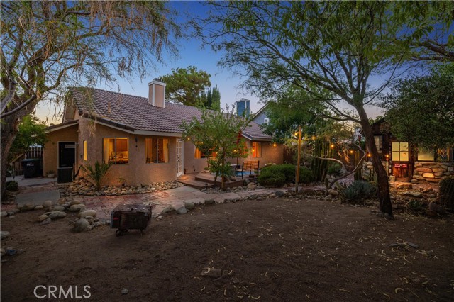 Detail Gallery Image 22 of 27 For 39330 Gainsborough Dr, Palmdale,  CA 93551 - 3 Beds | 2 Baths
