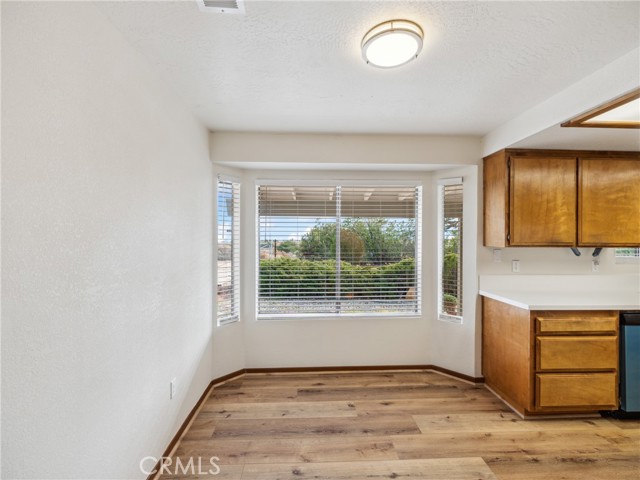 Detail Gallery Image 14 of 49 For 7024 Outpost Rd, Oak Hills,  CA 92344 - 3 Beds | 2 Baths