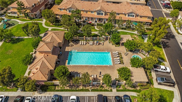 Detail Gallery Image 29 of 30 For 839 S Yellowstone Way, Anaheim,  CA 92808 - 2 Beds | 2/1 Baths