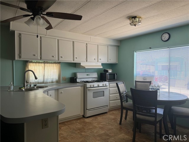 1349 W 135 th Street, Gardena CA: https://media.crmls.org/medias/f1371857-b969-4879-9c8a-3f3b3fab0e71.jpg