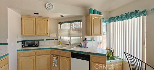 Detail Gallery Image 49 of 71 For 6144 Carodean, Twentynine Palms,  CA 92277 - 3 Beds | 2 Baths
