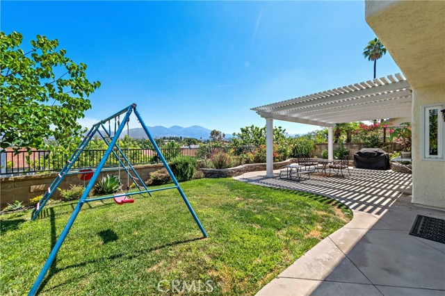 Detail Gallery Image 14 of 27 For 27795 Higuera, Mission Viejo,  CA 92691 - 4 Beds | 2/1 Baths