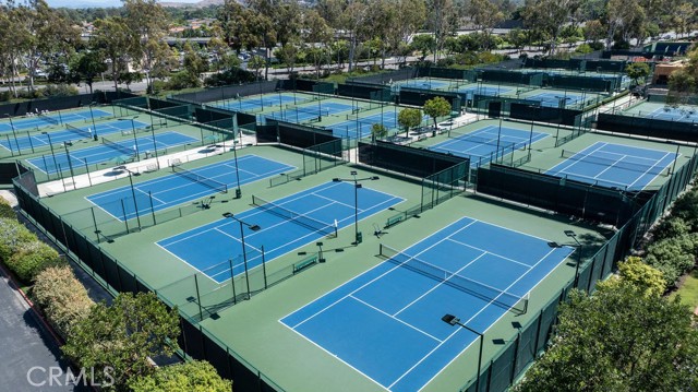4 Navarre, Irvine CA: https://media.crmls.org/medias/f1383ce0-3046-4535-a695-096ce5276839.jpg