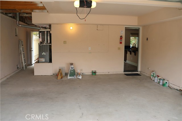 26002 Dundee Drive, Lake Forest CA: https://media.crmls.org/medias/f1387fe7-4c6c-4210-a7cb-e1308bbe2c59.jpg