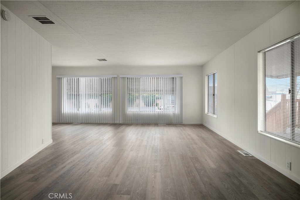 MLS #WS26163497 image #6